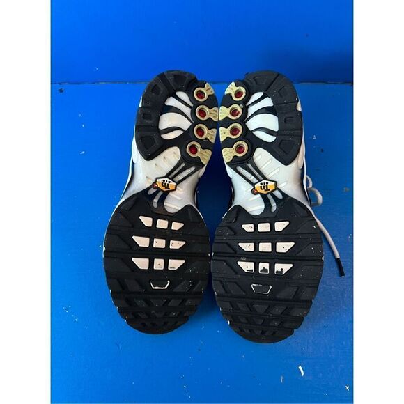 Nike Air Max Plus Tn Gs Fresh Mint White Black Grey 5.5Y CD0609-106 - Picture 5 of 8